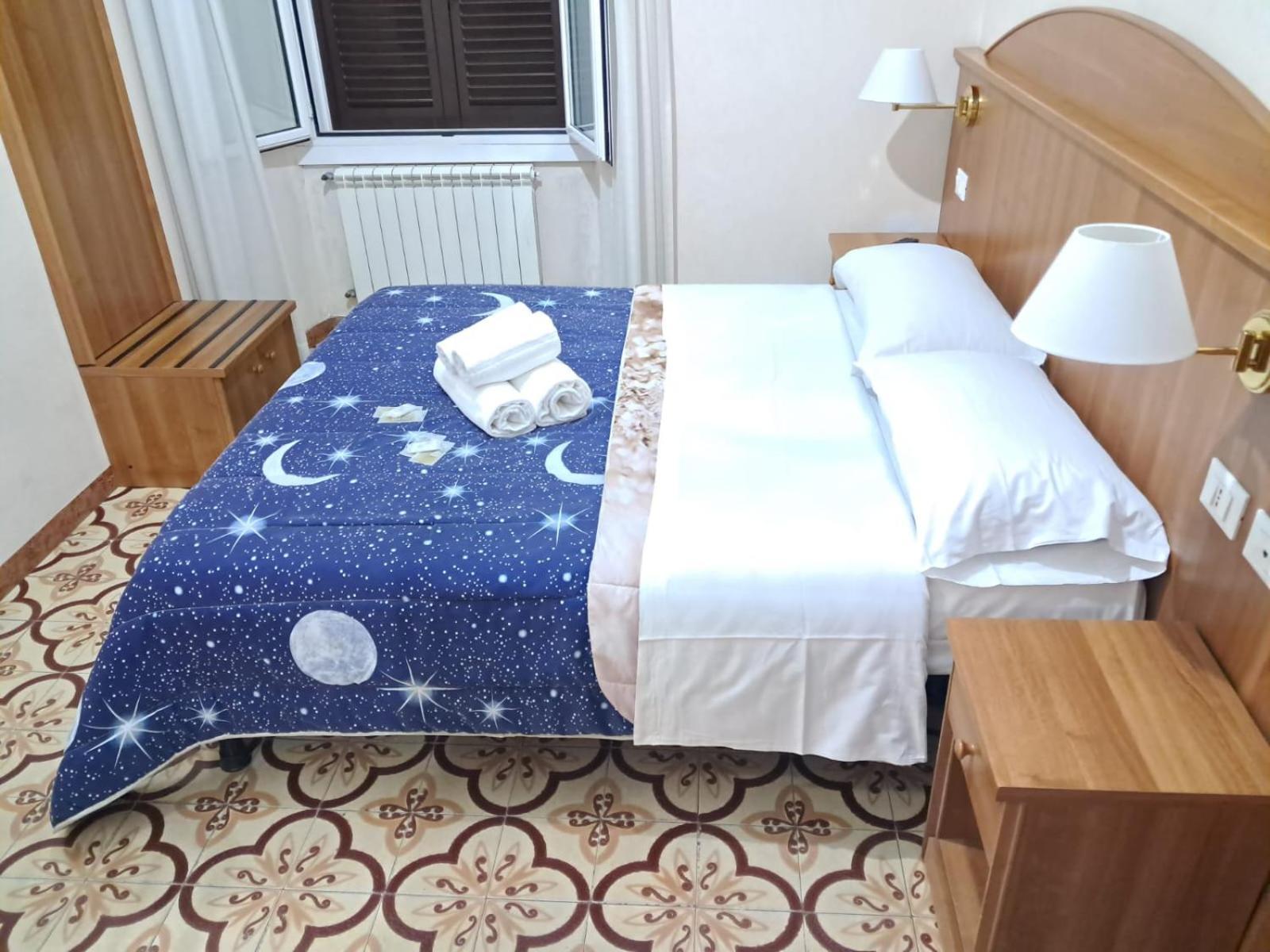 Nahid Accommodation Rom Eksteriør billede