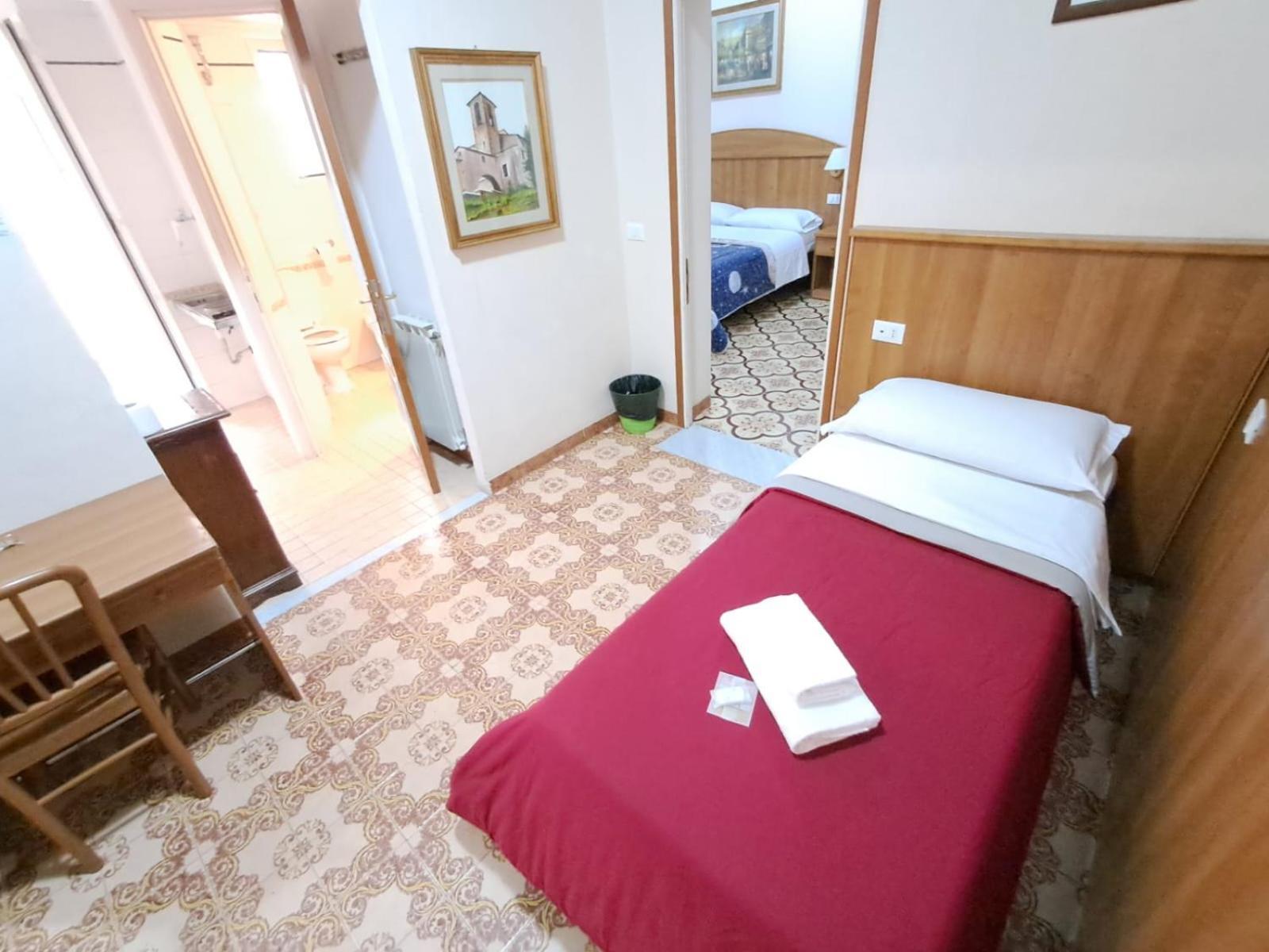 Nahid Accommodation Rom Eksteriør billede