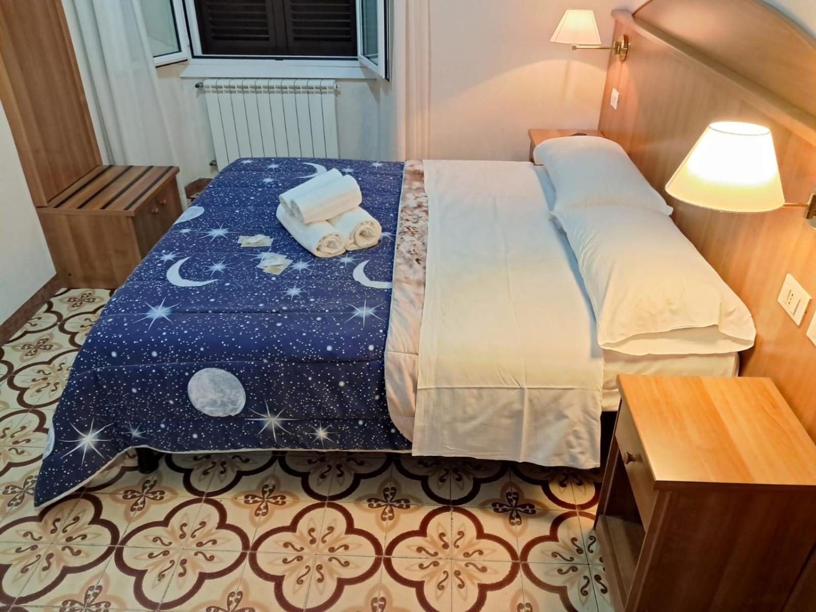 Nahid Accommodation Rom Eksteriør billede